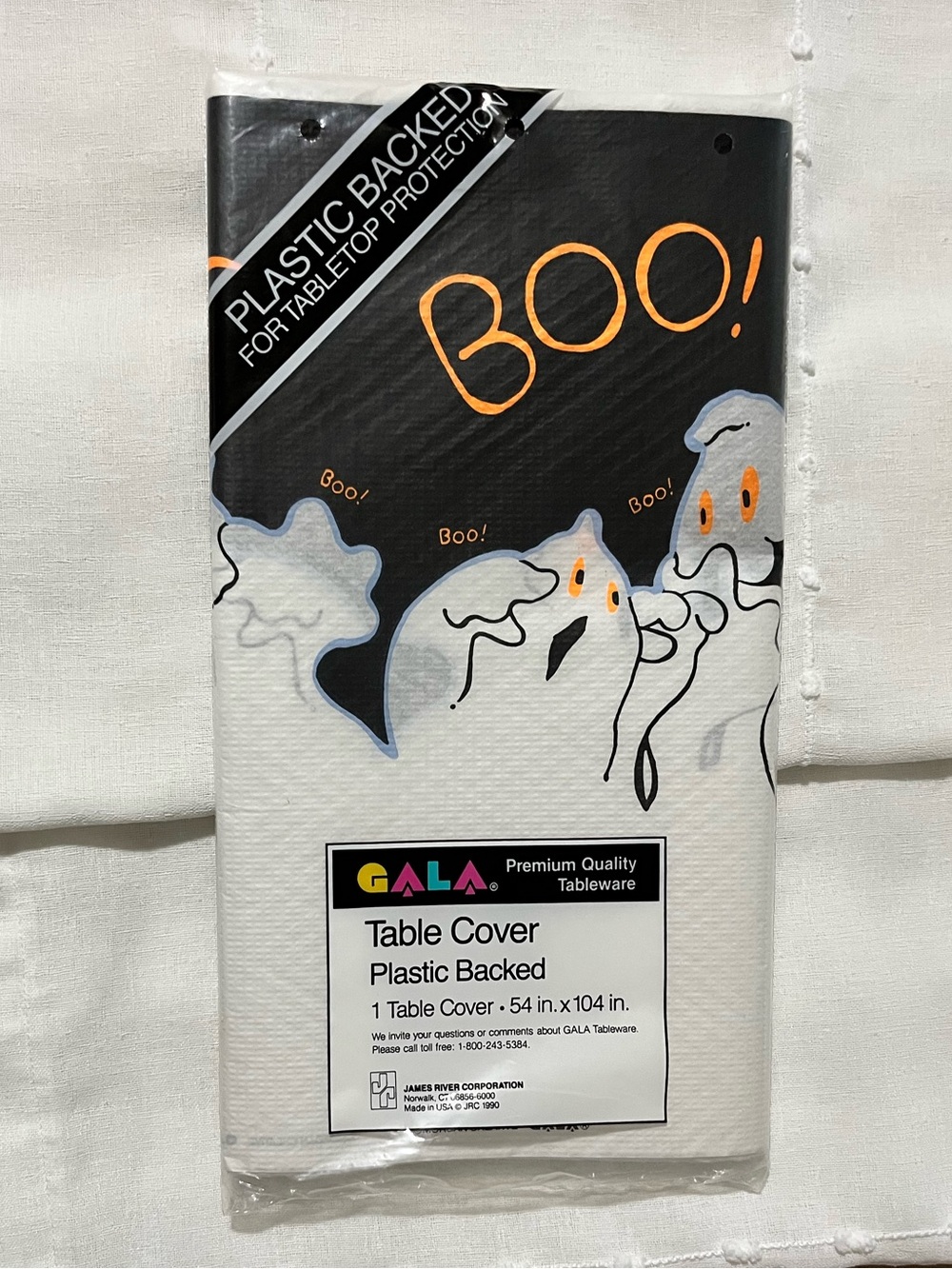 Vintage Halloween Table Cover 1990 USA Ghosts Boo! NWT 54" x 104” Plastic Back